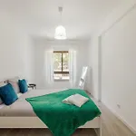 Apartamento 3br Comfort & Convenience In Massama