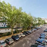 Apartamento 3br Comfort & Convenience In Massama