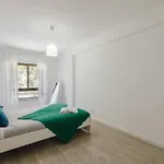 Apartamento 3br Comfort & Convenience In Massama Queluz