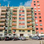 3br Comfort & Convenience In Massama * Queluz