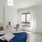 Apartamento 3br Comfort & Convenience In Massama *