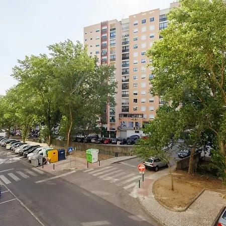 3br Comfort & Convenience In Massama