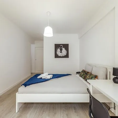 Apartamento 3br Comfort & Convenience In Massama Queluz