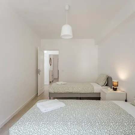 Comfort & Convenience In Massama Queluz