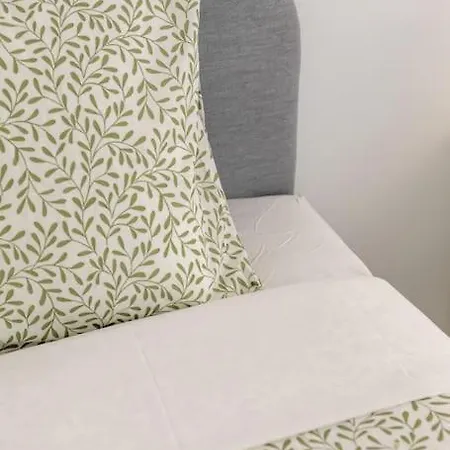 Comfort & Convenience In Massama Apartment *